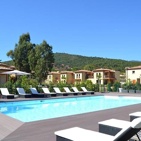 Marina Di Favona Hotel Favone Bagian luar foto
