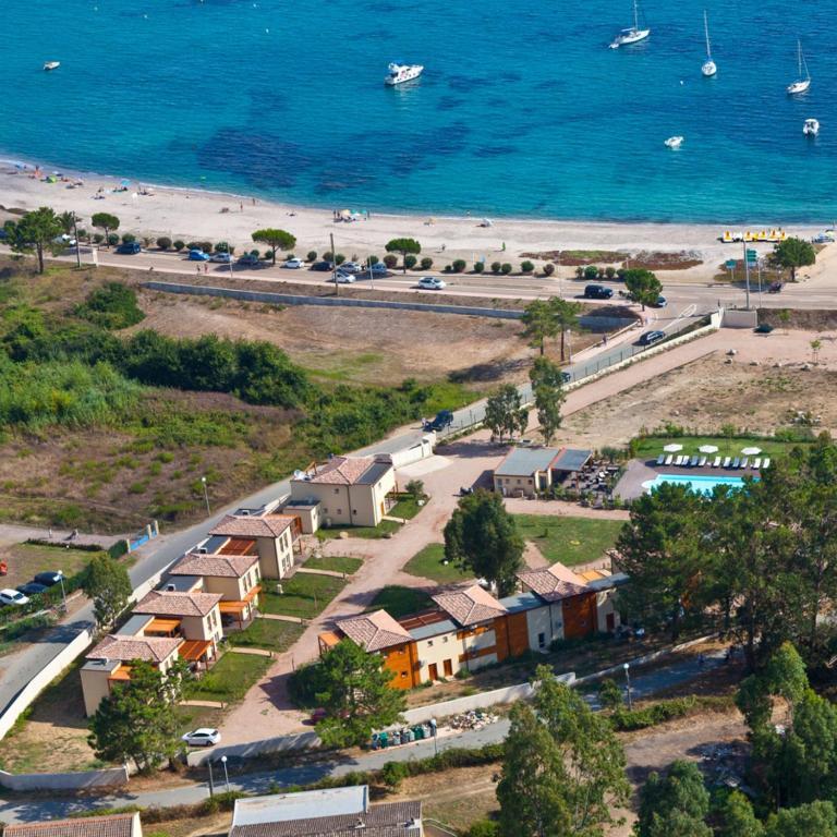 Marina Di Favona Hotel Favone Bagian luar foto